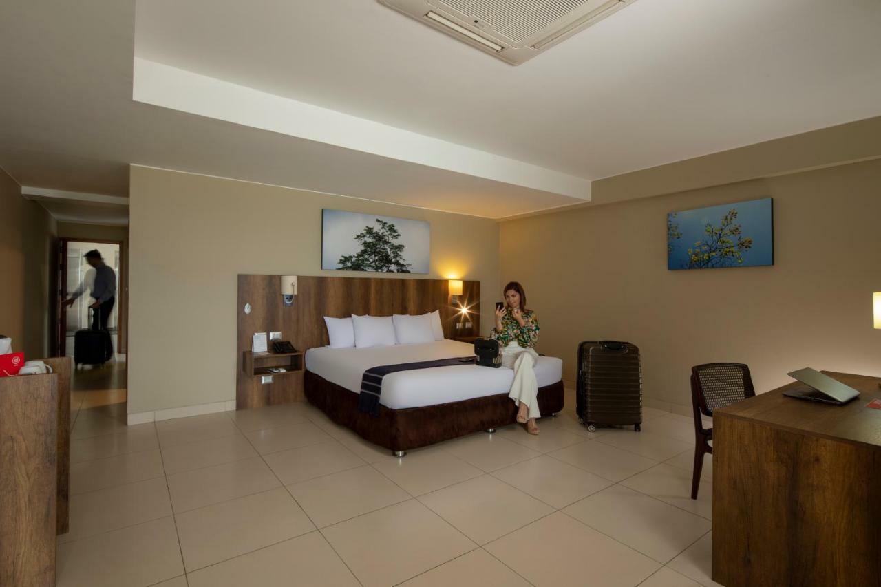 Casa Andina Select Pucallpa Exterior photo